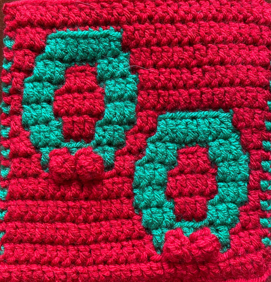 Winter Wreaths Overlay Mosaic Crochet Pattern