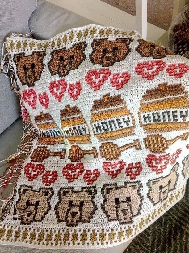 Bee My Honey Bear Overlay Mosaic Crochet Pattern