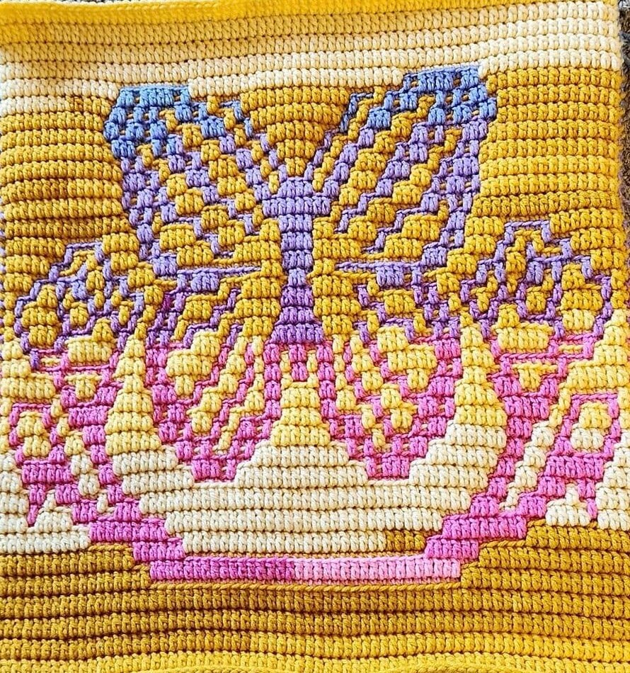 Bountiful Butterflies Overlay Mosaic Crochet Pillows Pattern (includes NL)