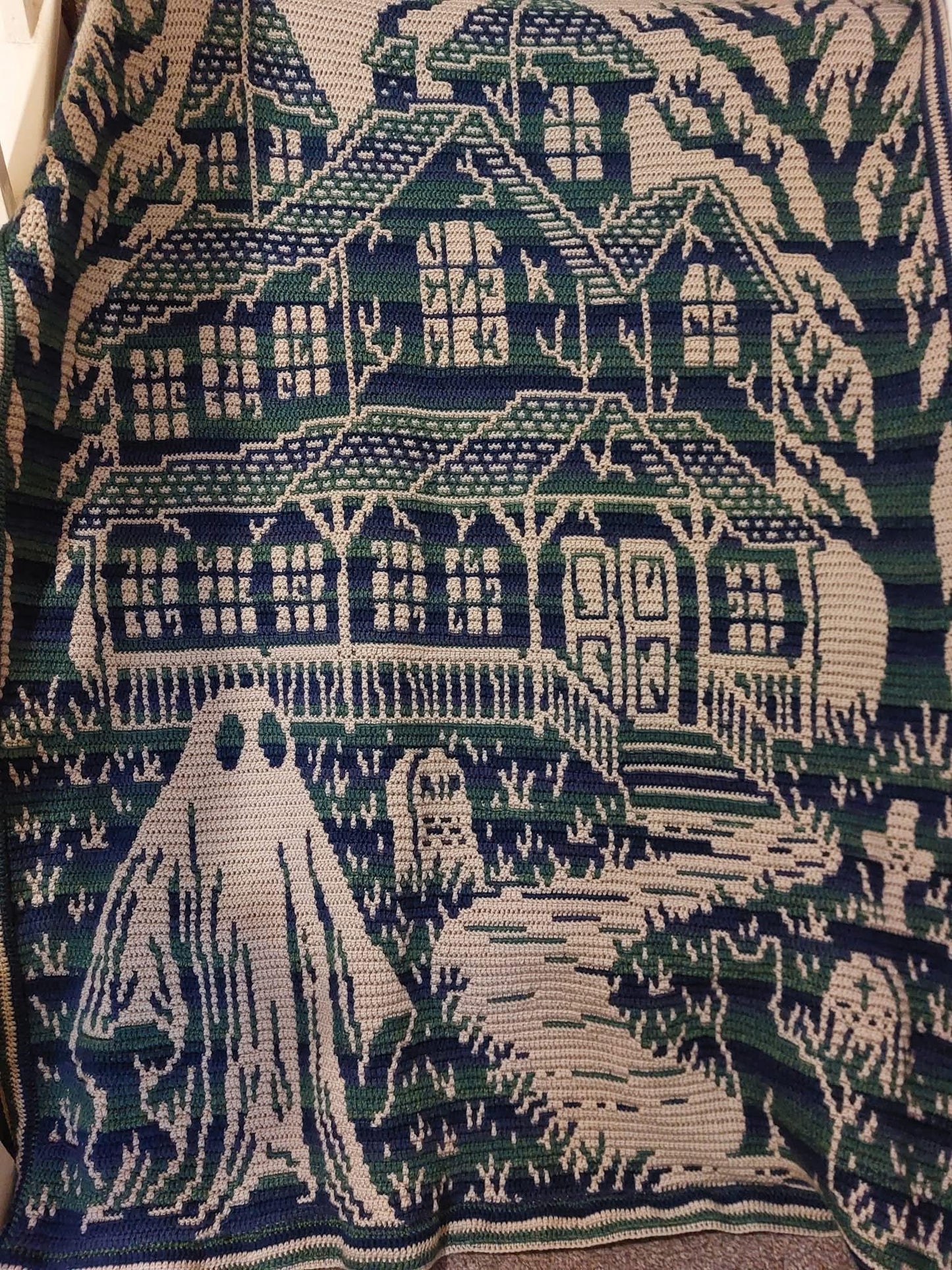 Phantom Manor Overlay Mosaic Crochet Blanket Pattern